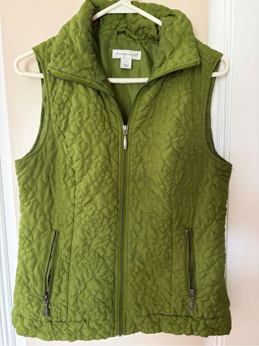 Christopher & Banks Green Quilted Floral-Pattern Vest with Zipper
